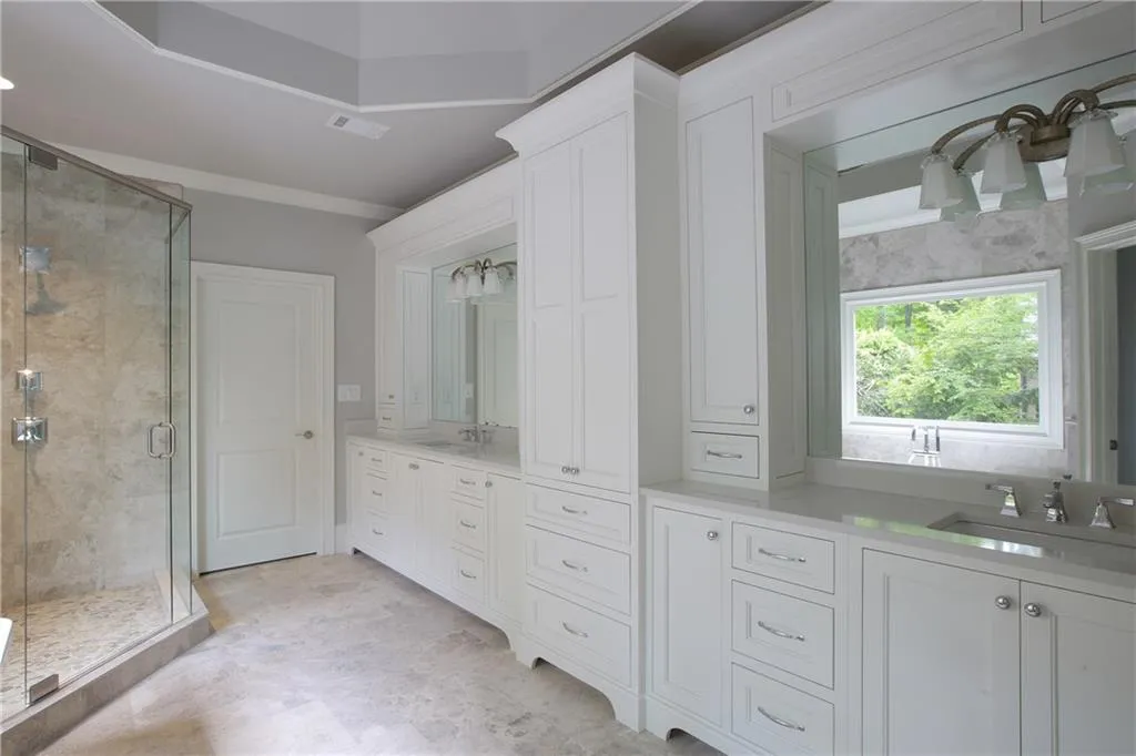 4573 Dudley Lane, Sandy Springs, Georgia 30327, 5 Bedrooms Bedrooms, ,5 BathroomsBathrooms,Residential,Sold,4573 Dudley Lane,5644223