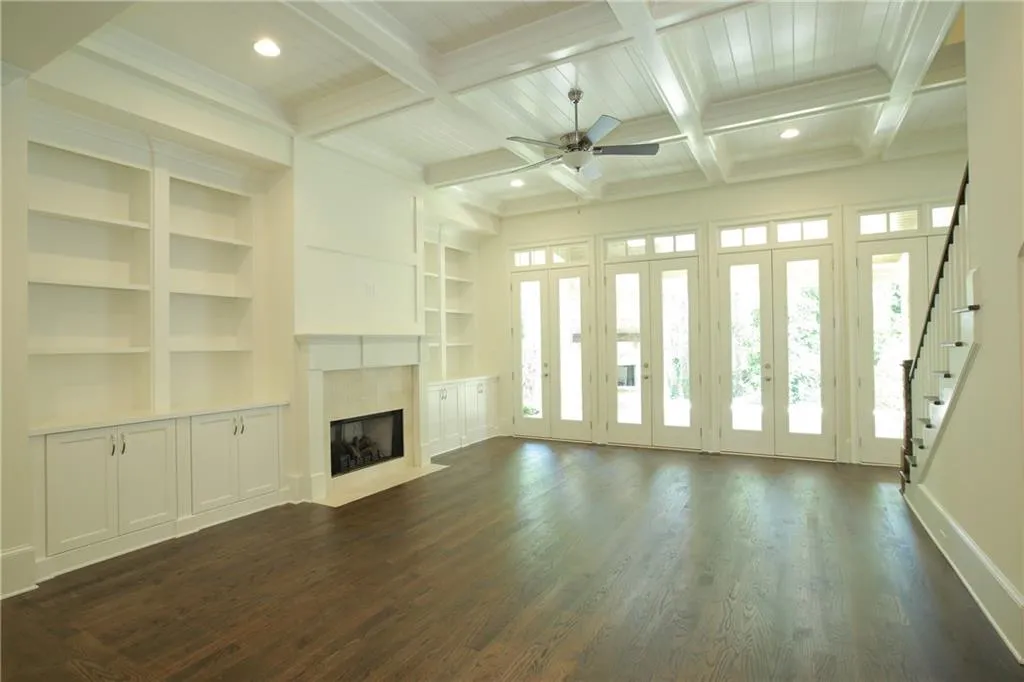 4573 Dudley Lane, Sandy Springs, Georgia 30327, 5 Bedrooms Bedrooms, ,5 BathroomsBathrooms,Residential,Sold,4573 Dudley Lane,5644223