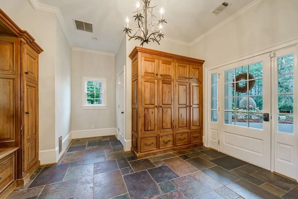 330 Keymar Court, Sandy Springs, Georgia 30350, 4 Bedrooms Bedrooms, ,4 BathroomsBathrooms,Residential,Sold,330 Keymar Court,7007468