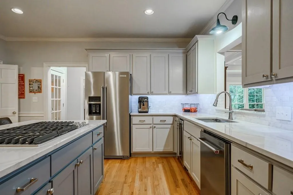 330 Keymar Court, Sandy Springs, Georgia 30350, 4 Bedrooms Bedrooms, ,4 BathroomsBathrooms,Residential,Sold,330 Keymar Court,7007468
