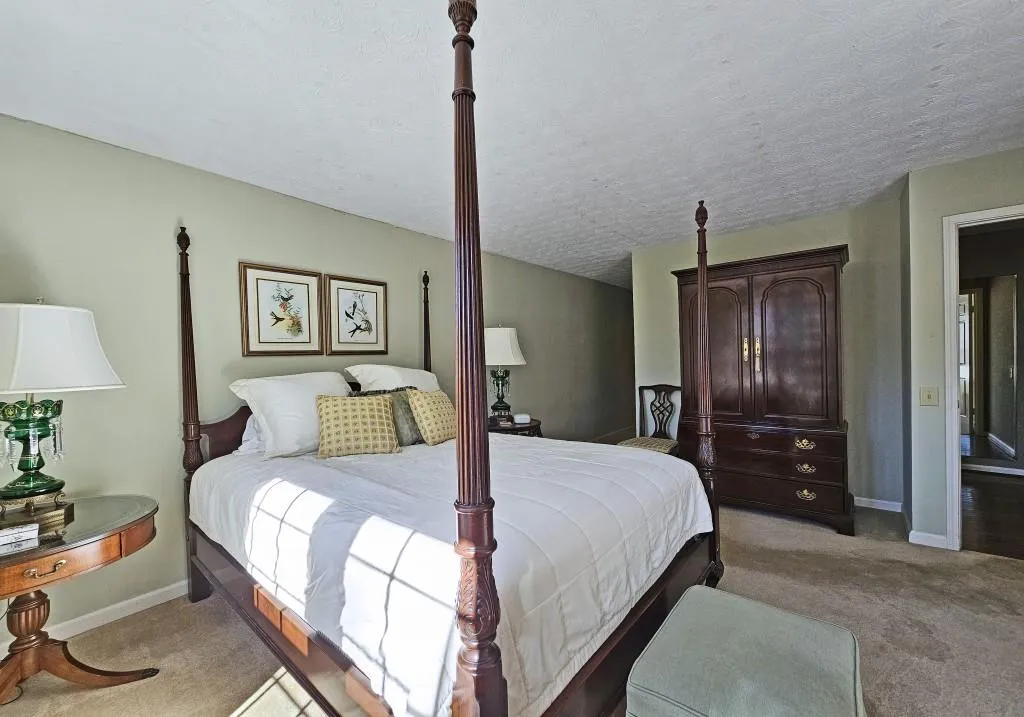 707 Dunwoody Chace Unit 707, Sandy Springs, Georgia 30328, 3 Bedrooms Bedrooms, ,2 BathroomsBathrooms,Residential,Sold,707 Dunwoody Chace Unit 707,7363678