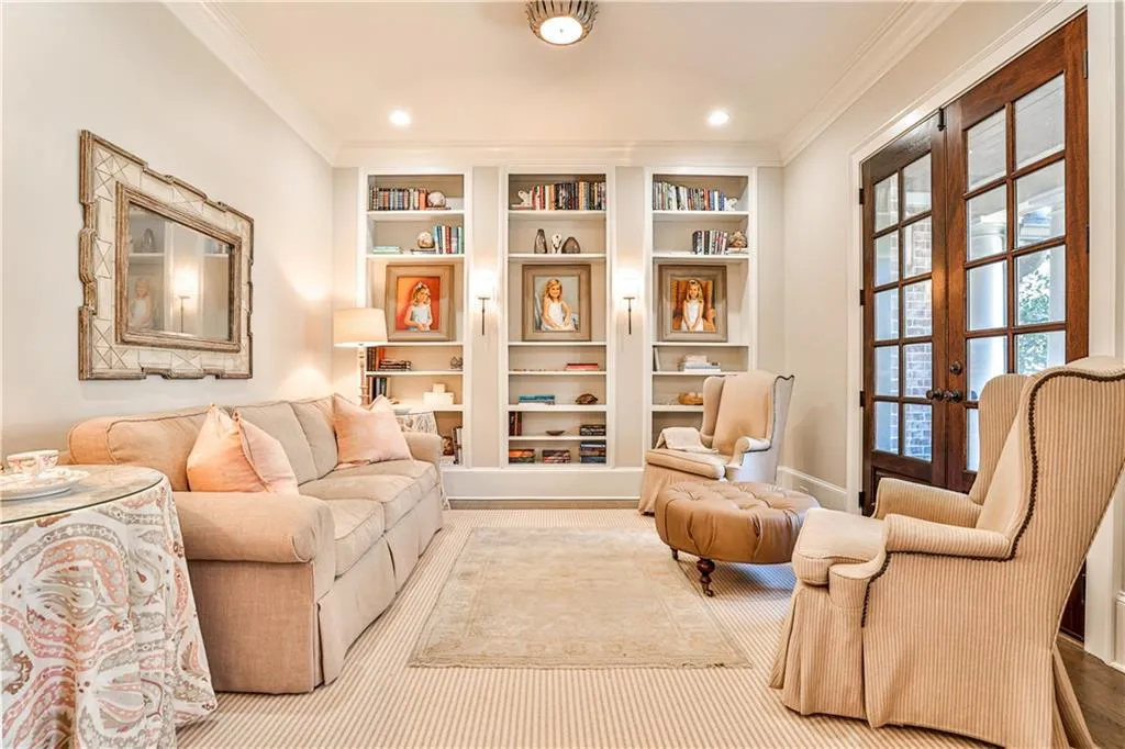 5120 Powers Ferry Road, Atlanta, Georgia 30327, 5 Bedrooms Bedrooms, ,5 BathroomsBathrooms,Residential,Sold,5120 Powers Ferry Road,7228382