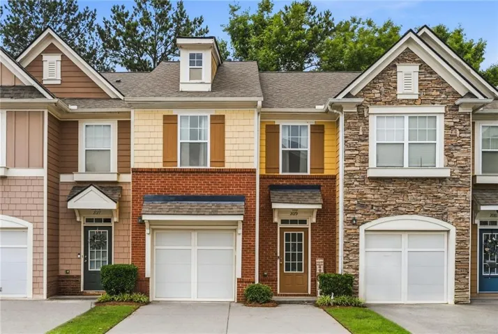 2079 Lakeshore Overlook Drive Nw, Kennesaw, Georgia 30152