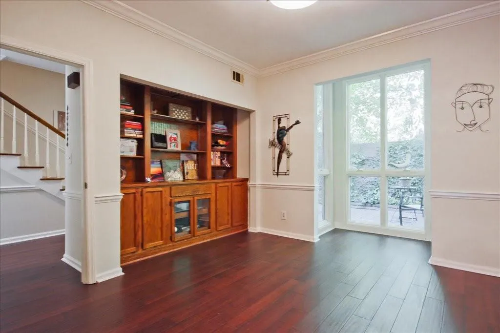 26 Willow Glen Ne, Atlanta, Georgia 30342, 3 Bedrooms Bedrooms, ,2 BathroomsBathrooms,Residential,Sold,26 Willow Glen Ne,7410876