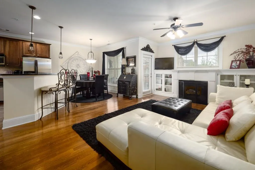 258 Le Gran Bend Unit 258, Sandy Springs, Georgia 30328, 3 Bedrooms Bedrooms, ,2 BathroomsBathrooms,Residential,Sold,258 Le Gran Bend Unit 258,5842356