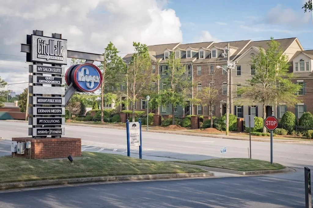258 Le Gran Bend Unit 258, Sandy Springs, Georgia 30328, 3 Bedrooms Bedrooms, ,2 BathroomsBathrooms,Residential,Sold,258 Le Gran Bend Unit 258,5842356