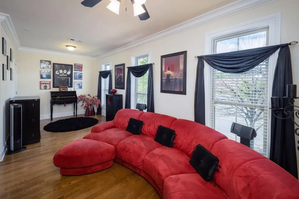 258 Le Gran Bend Unit 258, Sandy Springs, Georgia 30328, 3 Bedrooms Bedrooms, ,2 BathroomsBathrooms,Residential,Sold,258 Le Gran Bend Unit 258,5842356