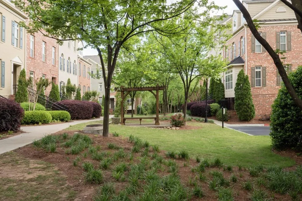 258 Le Gran Bend Unit 258, Sandy Springs, Georgia 30328, 3 Bedrooms Bedrooms, ,2 BathroomsBathrooms,Residential,Sold,258 Le Gran Bend Unit 258,5842356