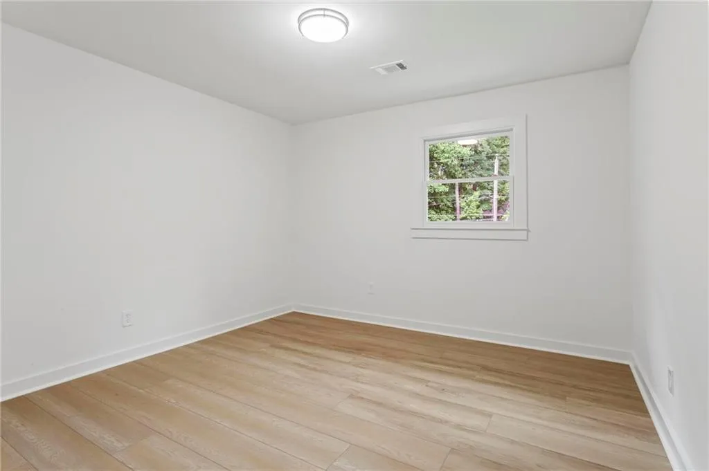 6600 Bridgewood Valley Road, Atlanta, Georgia 30328, 4 Bedrooms Bedrooms, ,2 BathroomsBathrooms,Residential,Sold,6600 Bridgewood Valley Road,7449834