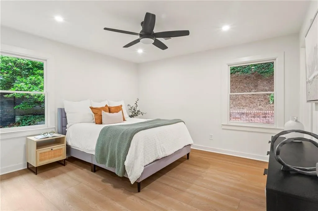 6600 Bridgewood Valley Road, Atlanta, Georgia 30328, 4 Bedrooms Bedrooms, ,2 BathroomsBathrooms,Residential,Sold,6600 Bridgewood Valley Road,7449834