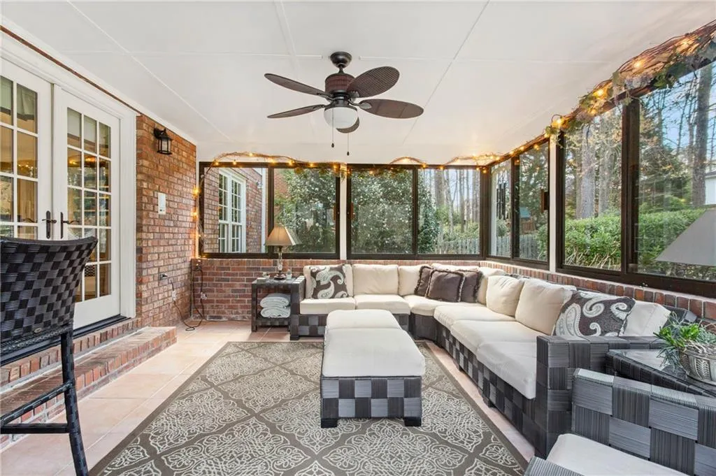 7580 Brigham Drive, Sandy Springs, Georgia 30350, 4 Bedrooms Bedrooms, ,4 BathroomsBathrooms,Residential,Sold,7580 Brigham Drive,7023125