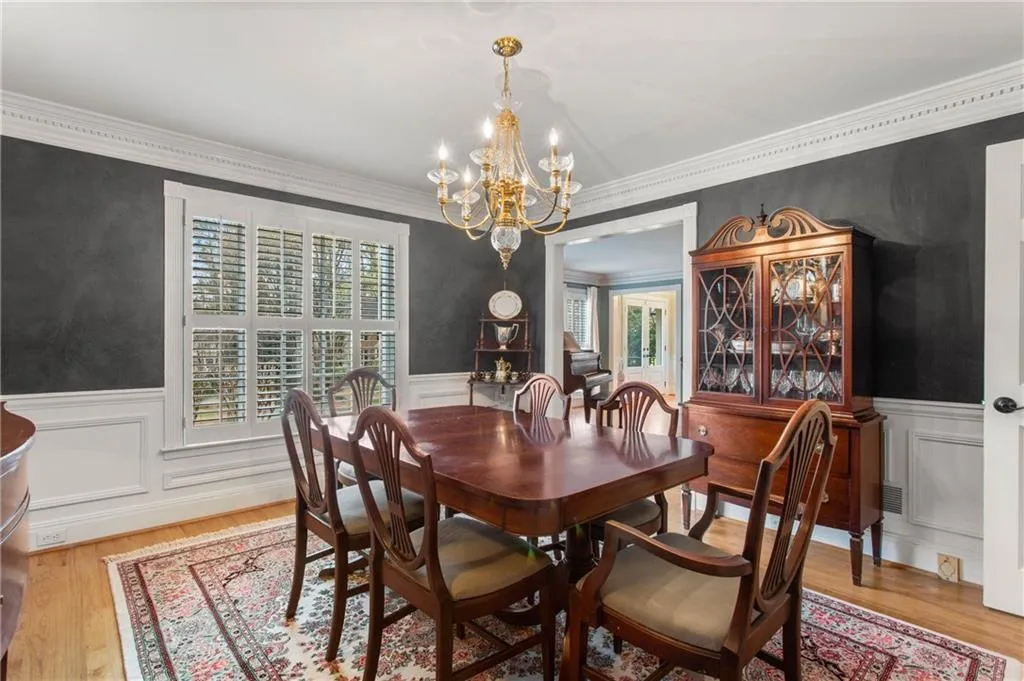 7580 Brigham Drive, Sandy Springs, Georgia 30350, 4 Bedrooms Bedrooms, ,4 BathroomsBathrooms,Residential,Sold,7580 Brigham Drive,7023125