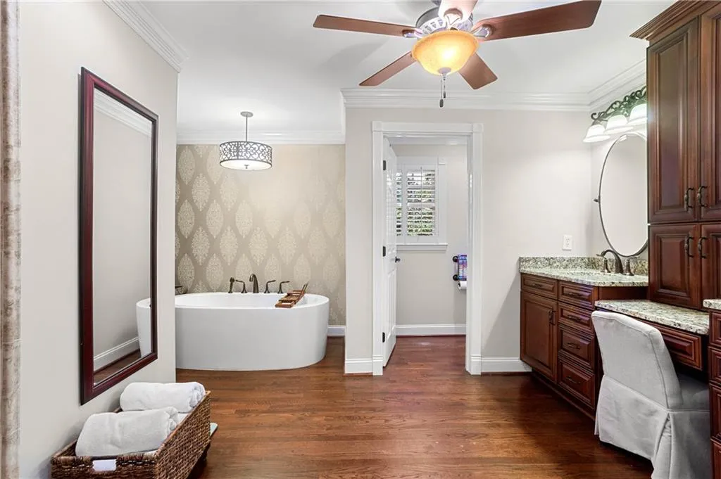 7580 Brigham Drive, Sandy Springs, Georgia 30350, 4 Bedrooms Bedrooms, ,4 BathroomsBathrooms,Residential,Sold,7580 Brigham Drive,7023125