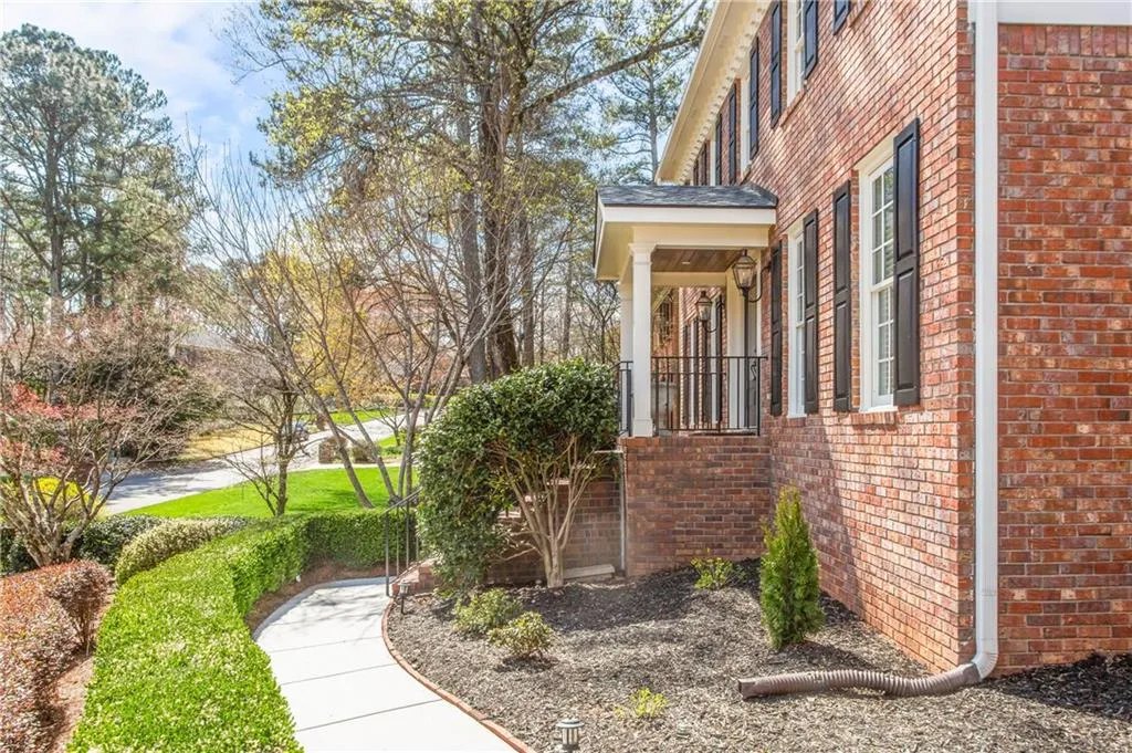 7580 Brigham Drive, Sandy Springs, Georgia 30350, 4 Bedrooms Bedrooms, ,4 BathroomsBathrooms,Residential,Sold,7580 Brigham Drive,7023125