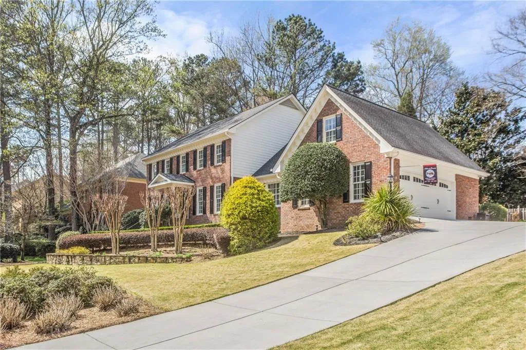 7580 Brigham Drive, Sandy Springs, Georgia 30350, 4 Bedrooms Bedrooms, ,4 BathroomsBathrooms,Residential,Sold,7580 Brigham Drive,7023125