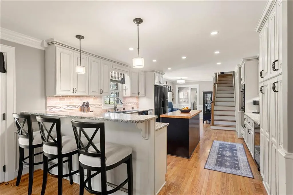 7580 Brigham Drive, Sandy Springs, Georgia 30350, 4 Bedrooms Bedrooms, ,4 BathroomsBathrooms,Residential,Sold,7580 Brigham Drive,7023125