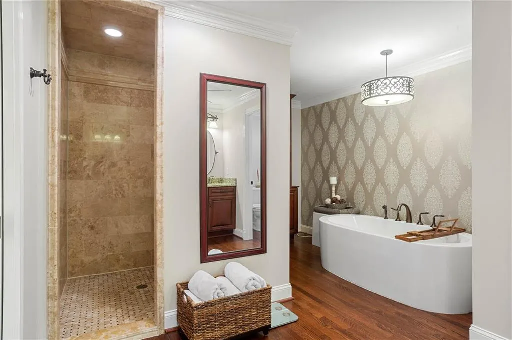 7580 Brigham Drive, Sandy Springs, Georgia 30350, 4 Bedrooms Bedrooms, ,4 BathroomsBathrooms,Residential,Sold,7580 Brigham Drive,7023125