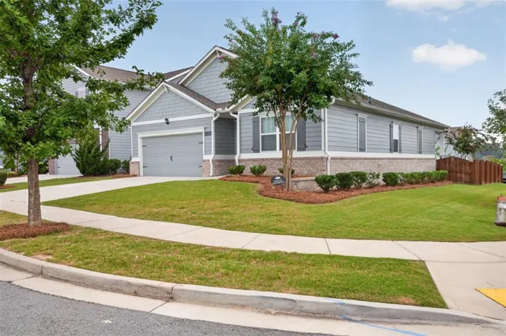 6750 Star Gaze Court, Flowery Branch, Georgia 30542