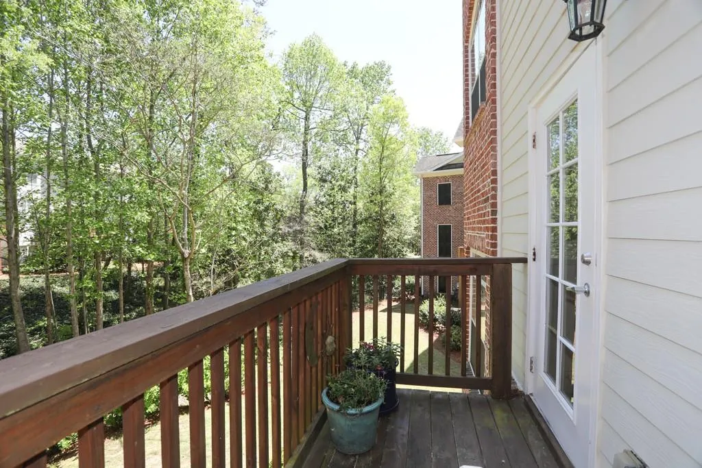 5540 Glenridge Park, Atlanta, Georgia 30342, 3 Bedrooms Bedrooms, ,2 BathroomsBathrooms,Residential,Sold,5540 Glenridge Park,6538057