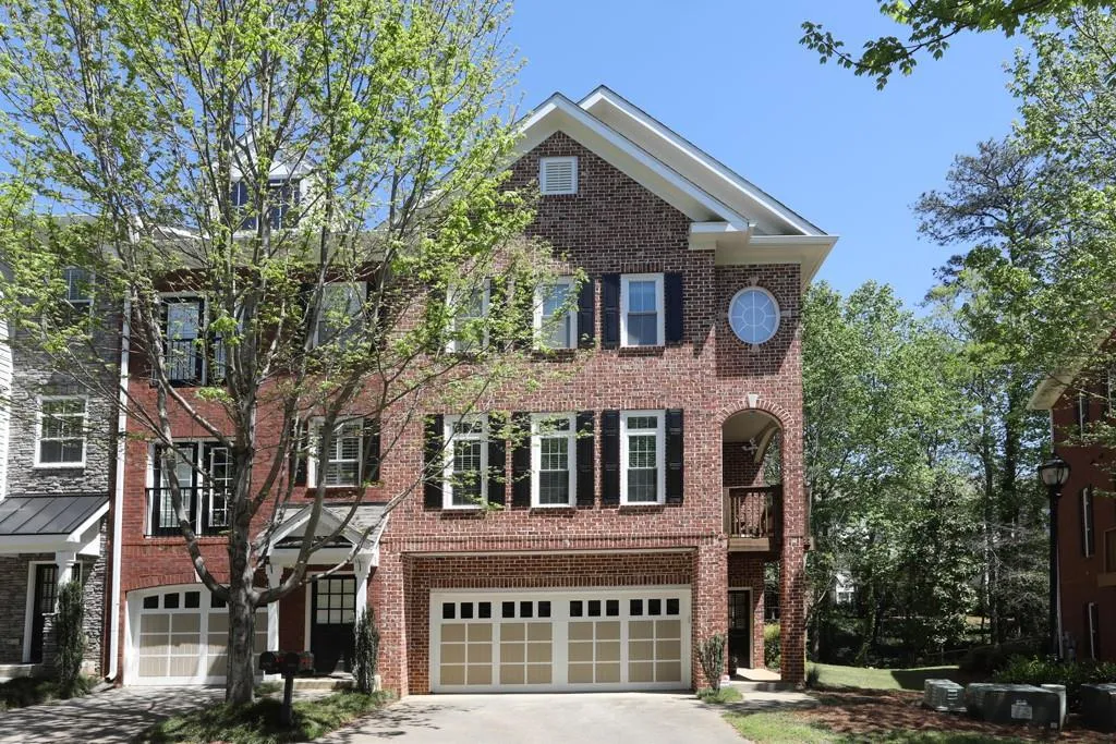 5540 Glenridge Park, Atlanta, Georgia 30342, 3 Bedrooms Bedrooms, ,2 BathroomsBathrooms,Residential,Sold,5540 Glenridge Park,6538057