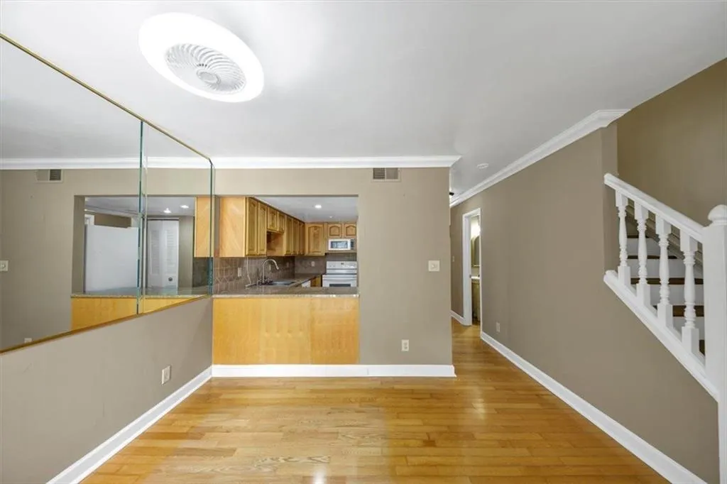 471 Northridge Crossing Drive, Atlanta, Georgia 30350, 2 Bedrooms Bedrooms, ,2 BathroomsBathrooms,Residential,For Sale,471 Northridge Crossing Drive,7619220