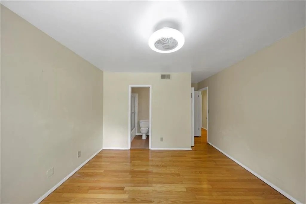 471 Northridge Crossing Drive, Atlanta, Georgia 30350, 2 Bedrooms Bedrooms, ,2 BathroomsBathrooms,Residential,For Sale,471 Northridge Crossing Drive,7619220