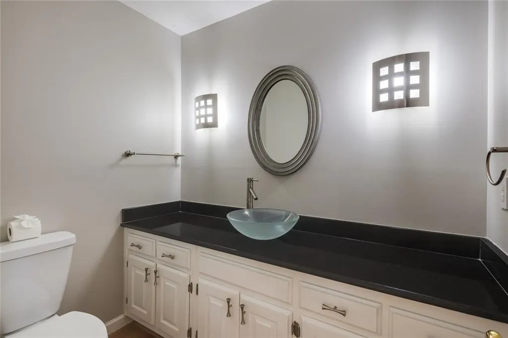 445 Hunters Crossing Drive, Atlanta, Georgia 30328, 5 Bedrooms Bedrooms, ,3 BathroomsBathrooms,Residential,Sold,445 Hunters Crossing Drive,7232031