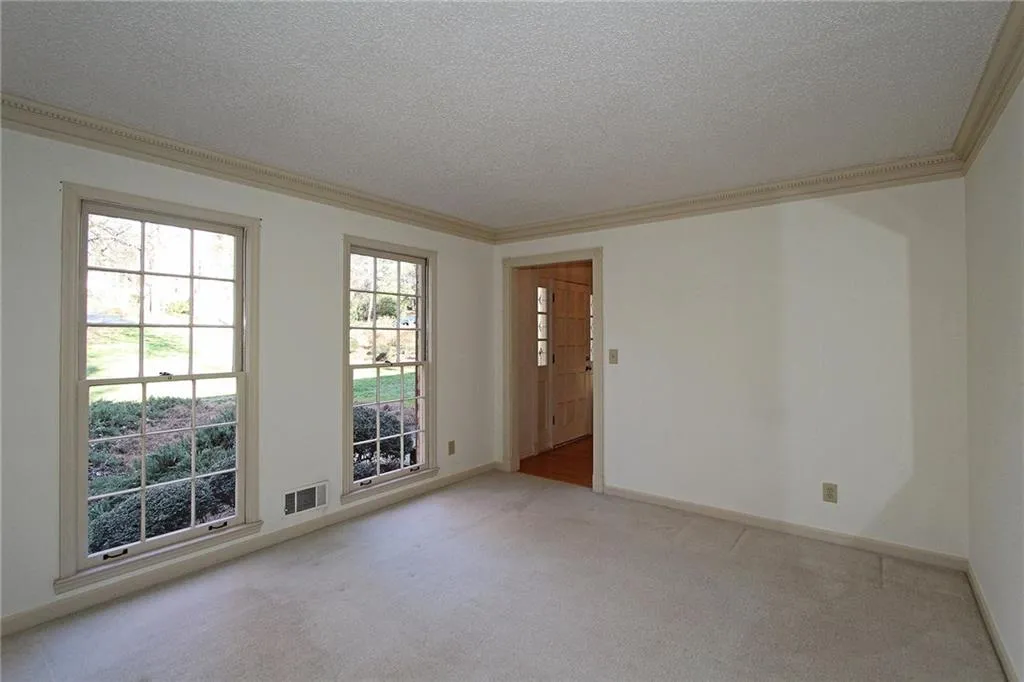 1640 Chevron Way, Sandy Springs, Georgia 30350, 4 Bedrooms Bedrooms, ,2 BathroomsBathrooms,Residential,Sold,1640 Chevron Way,5811459
