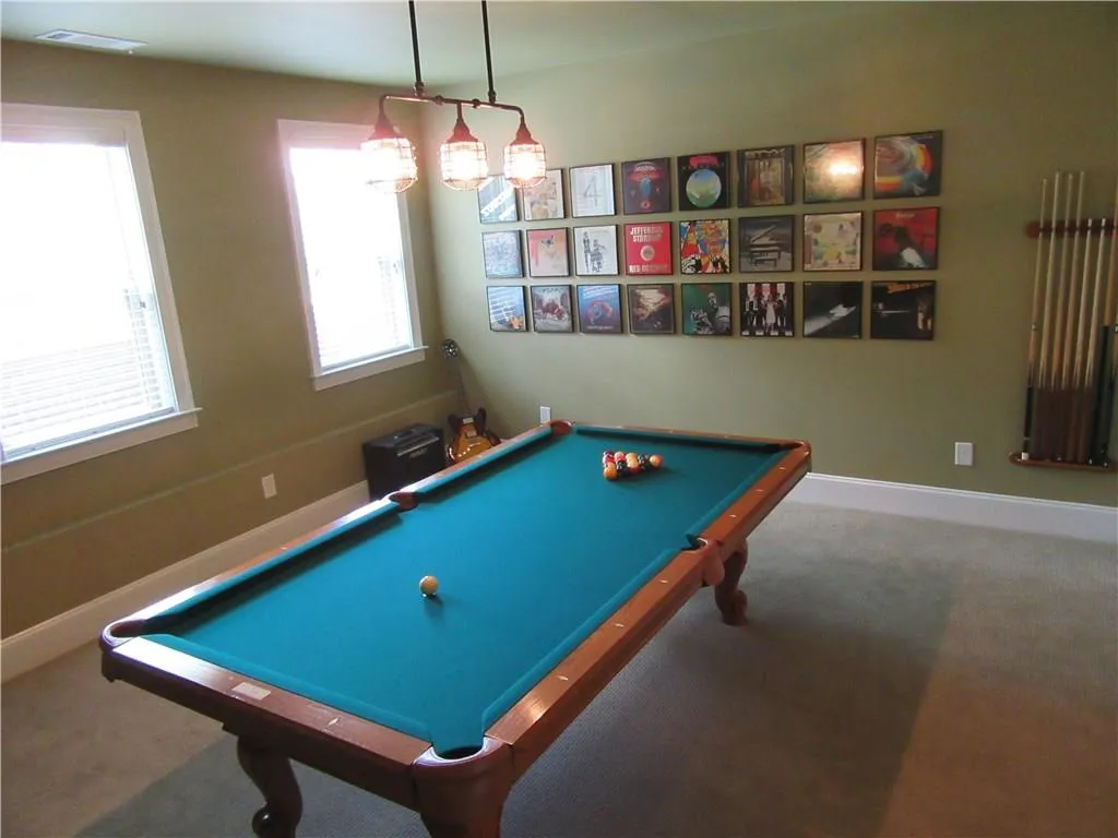 209 Alderwood Point, Sandy Springs, Georgia 30328, 3 Bedrooms Bedrooms, ,3 BathroomsBathrooms,Residential,Sold,209 Alderwood Point,5734657