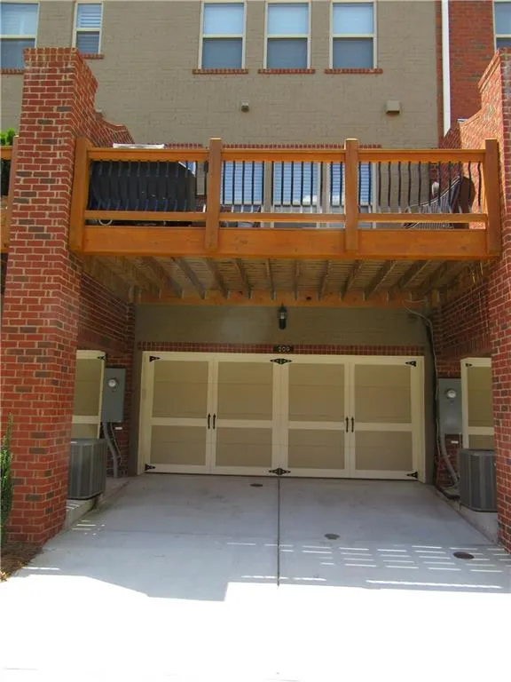 209 Alderwood Point, Sandy Springs, Georgia 30328, 3 Bedrooms Bedrooms, ,3 BathroomsBathrooms,Residential,Sold,209 Alderwood Point,5734657