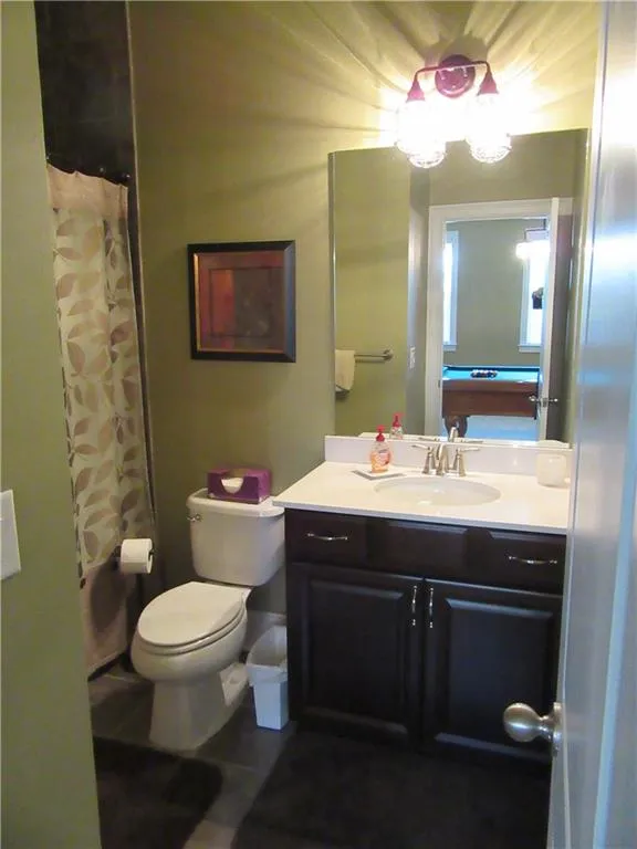 209 Alderwood Point, Sandy Springs, Georgia 30328, 3 Bedrooms Bedrooms, ,3 BathroomsBathrooms,Residential,Sold,209 Alderwood Point,5734657