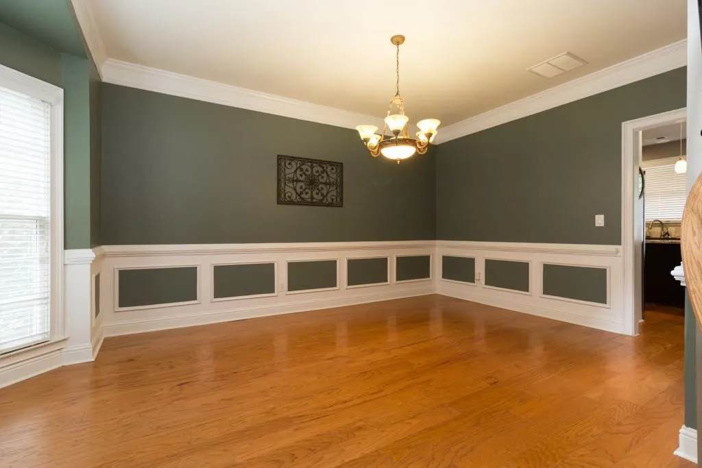 6265 Glen Oaks Lane, Sandy Springs, Georgia 30328, 4 Bedrooms Bedrooms, ,4 BathroomsBathrooms,Residential,Sold,6265 Glen Oaks Lane,6619683
