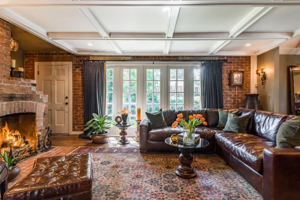 345 Lofton Road Nw, Atlanta, Georgia 30309, 2 Bedrooms Bedrooms, ,1 BathroomBathrooms,Residential,Sold,345 Lofton Road Nw,5819983