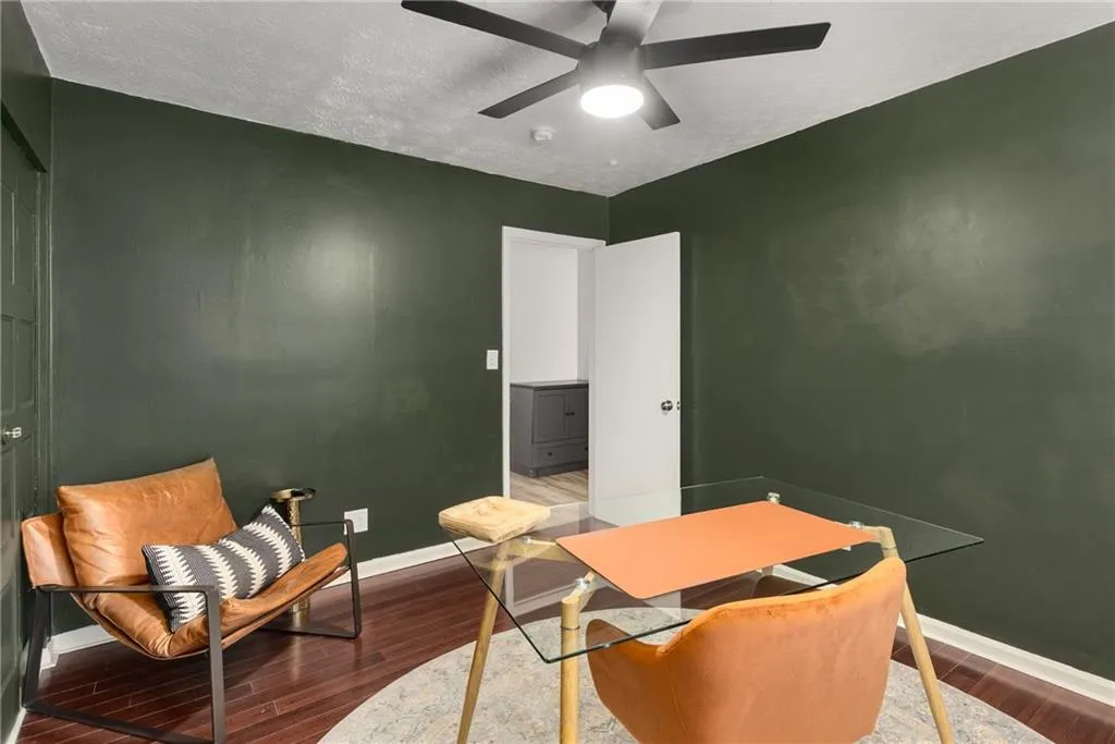 5250 Chemin De Vie, Atlanta, Georgia 30342, 3 Bedrooms Bedrooms, ,2 BathroomsBathrooms,Residential,Sold,5250 Chemin De Vie,7565010