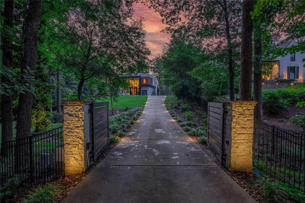 415 River Valley Rd Road, Sandy Springs, Georgia 30328, 4 Bedrooms Bedrooms, ,4 BathroomsBathrooms,Residential,For Sale,415 River Valley Rd Road,7618359