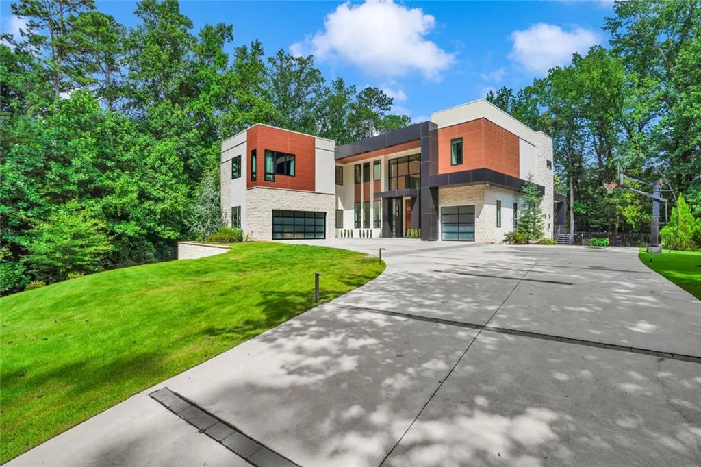 415 River Valley Rd Road, Atlanta, Georgia 30328, 4 Bedrooms Bedrooms, ,4 BathroomsBathrooms,Residential,For Sale,415 River Valley Rd Road,7618359