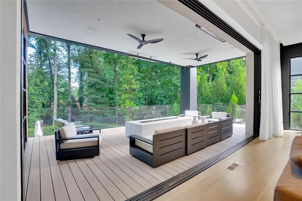 415 River Valley Rd Road, Sandy Springs, Georgia 30328, 4 Bedrooms Bedrooms, ,4 BathroomsBathrooms,Residential,For Sale,415 River Valley Rd Road,7618359