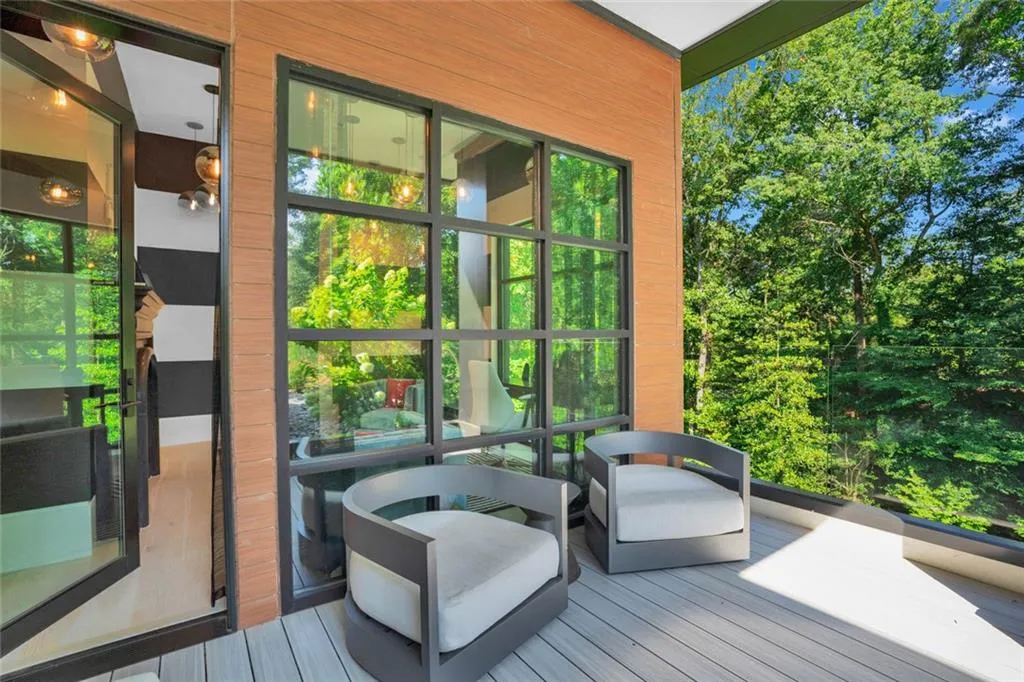 415 River Valley Rd Road, Sandy Springs, Georgia 30328, 4 Bedrooms Bedrooms, ,4 BathroomsBathrooms,Residential,For Sale,415 River Valley Rd Road,7618359