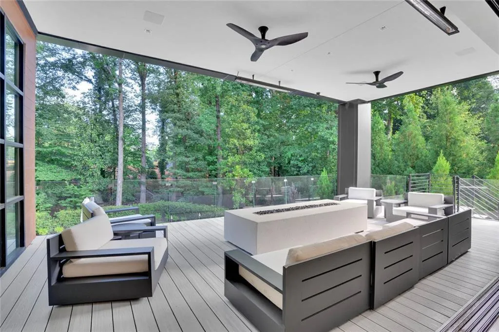 415 River Valley Rd Road, Sandy Springs, Georgia 30328, 4 Bedrooms Bedrooms, ,4 BathroomsBathrooms,Residential,For Sale,415 River Valley Rd Road,7618359
