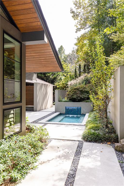 5270 Mount Vernon Parkway, Sandy Springs, Georgia 30327, 4 Bedrooms Bedrooms, ,4 BathroomsBathrooms,Residential,Sold,5270 Mount Vernon Parkway,7283050