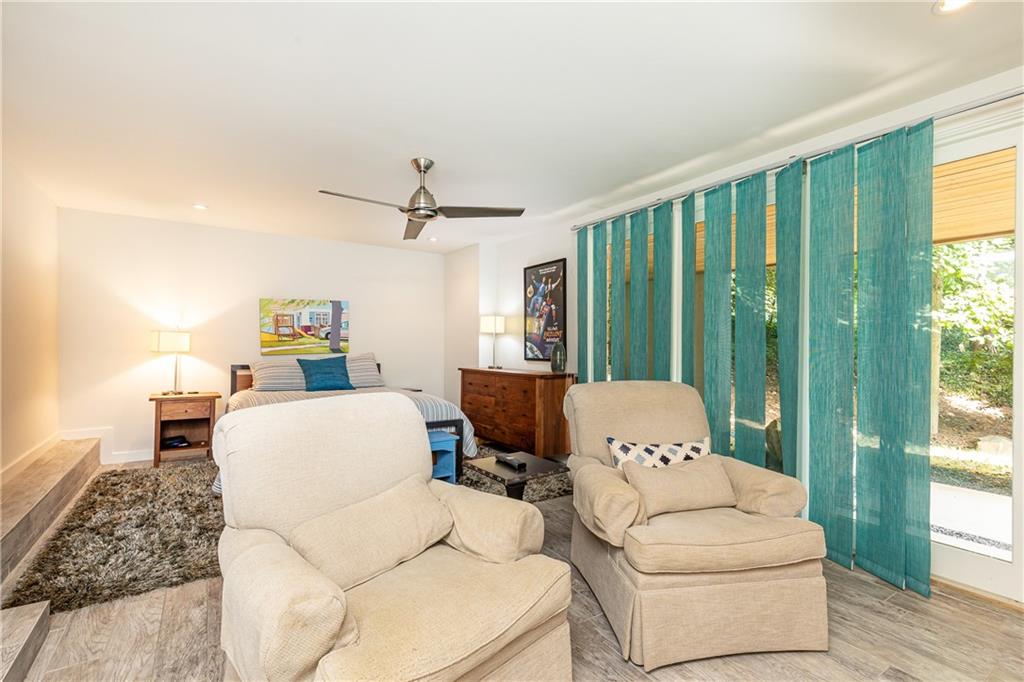 5270 Mount Vernon Parkway, Sandy Springs, Georgia 30327, 4 Bedrooms Bedrooms, ,4 BathroomsBathrooms,Residential,Sold,5270 Mount Vernon Parkway,7283050