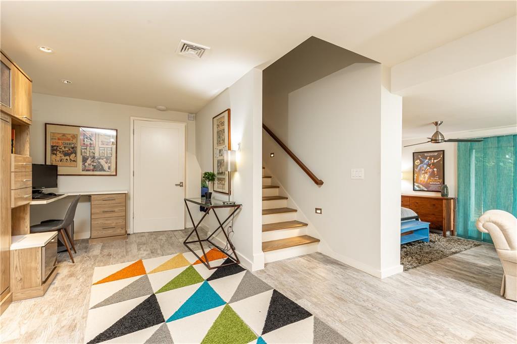 5270 Mount Vernon Parkway, Sandy Springs, Georgia 30327, 4 Bedrooms Bedrooms, ,4 BathroomsBathrooms,Residential,Sold,5270 Mount Vernon Parkway,7283050