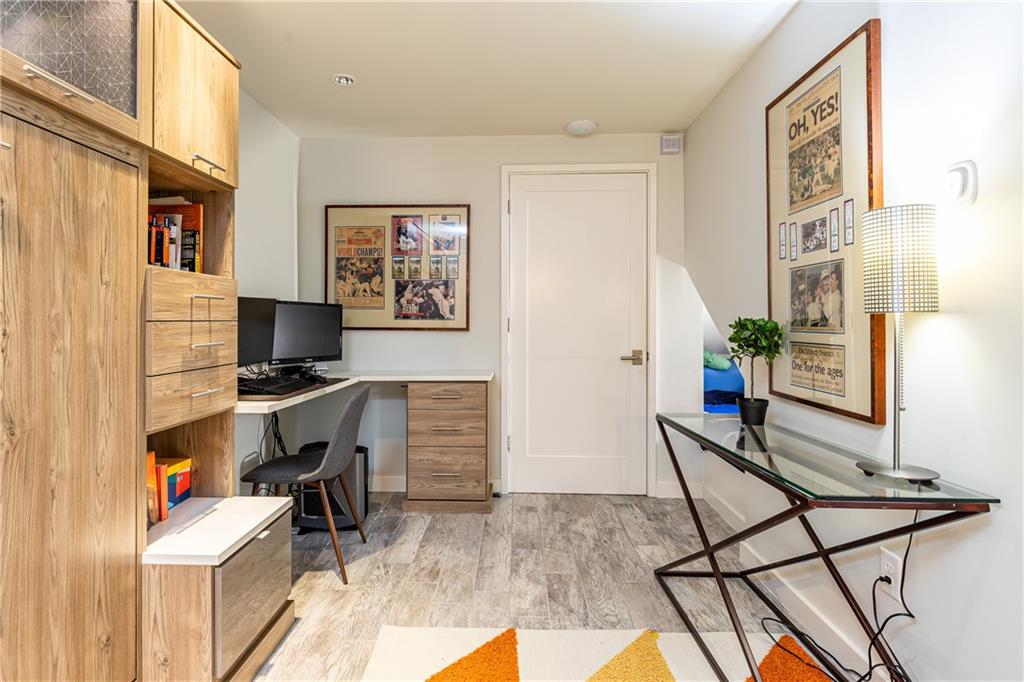 5270 Mount Vernon Parkway, Sandy Springs, Georgia 30327, 4 Bedrooms Bedrooms, ,4 BathroomsBathrooms,Residential,Sold,5270 Mount Vernon Parkway,7283050