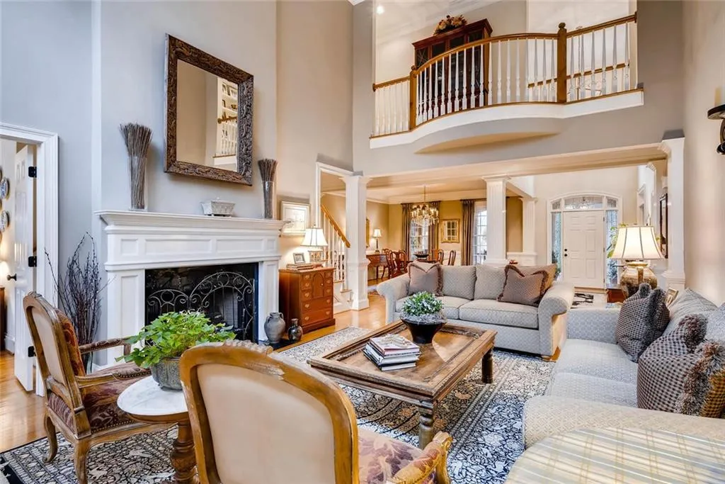 120 Belvedere Court, Sandy Springs, Georgia 30350, 4 Bedrooms Bedrooms, ,4 BathroomsBathrooms,Residential,Sold,120 Belvedere Court,5941432