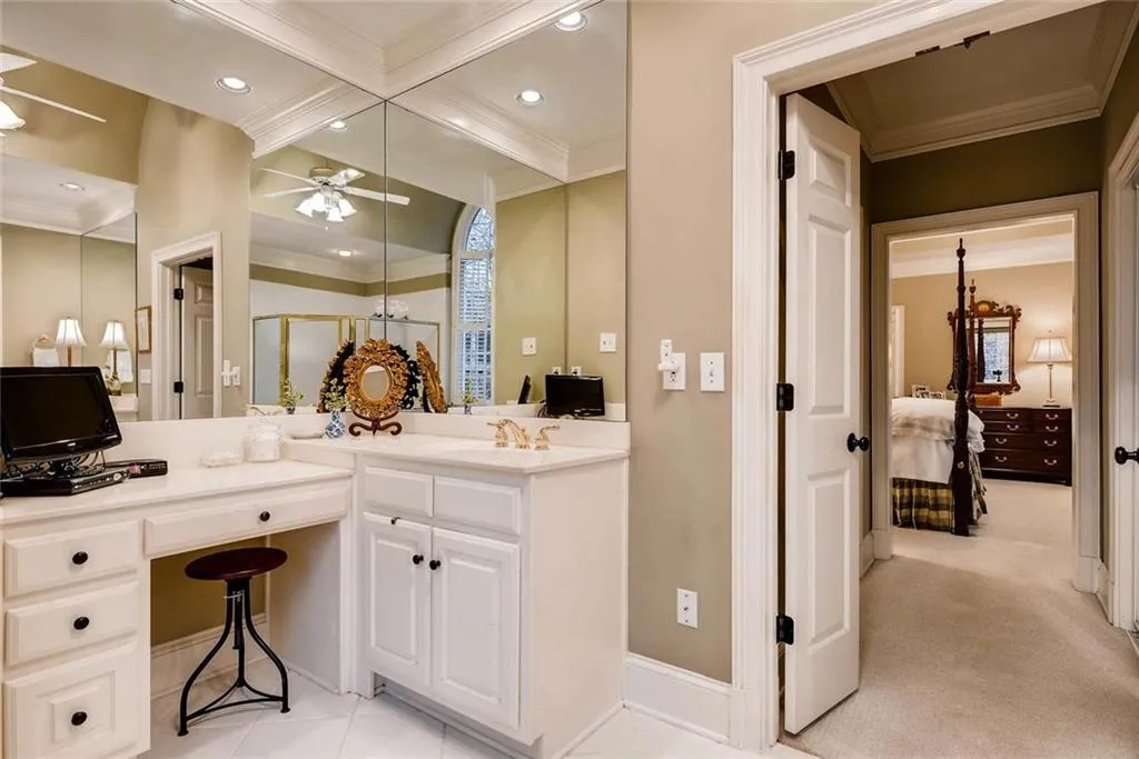 120 Belvedere Court, Sandy Springs, Georgia 30350, 4 Bedrooms Bedrooms, ,4 BathroomsBathrooms,Residential,Sold,120 Belvedere Court,5941432