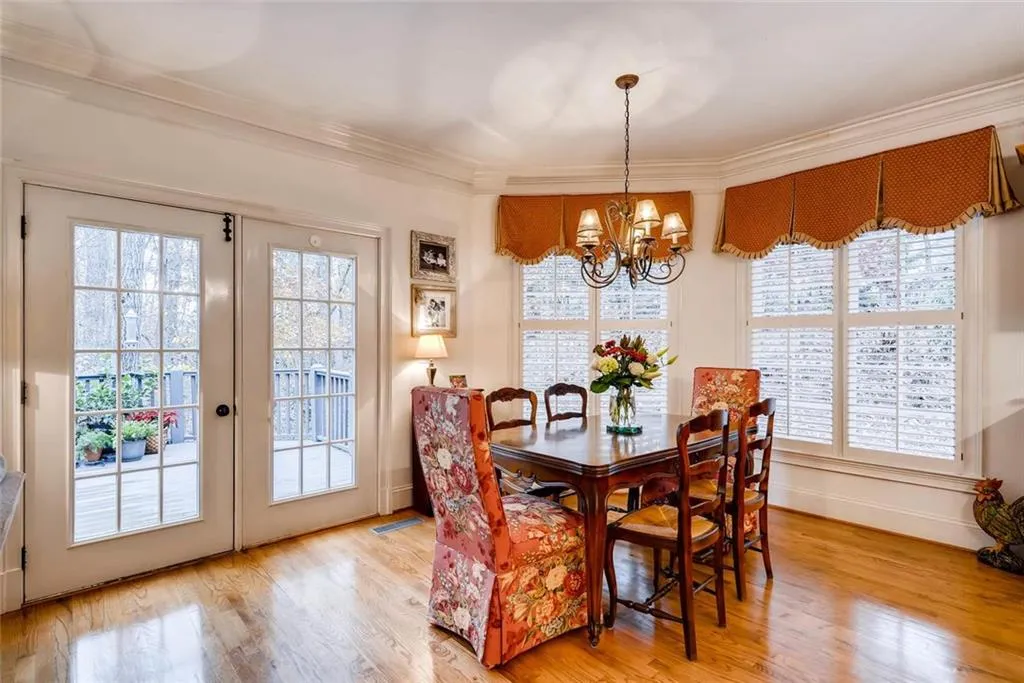 120 Belvedere Court, Sandy Springs, Georgia 30350, 4 Bedrooms Bedrooms, ,4 BathroomsBathrooms,Residential,Sold,120 Belvedere Court,5941432