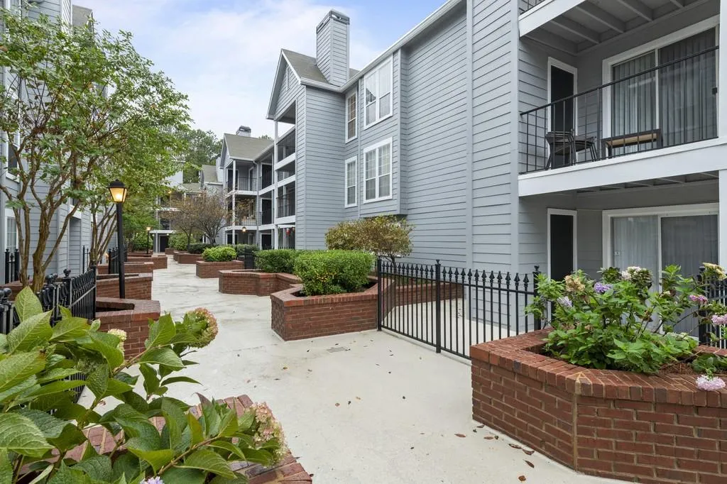 322 Granville Court, Sandy Springs, Georgia 30328, 2 Bedrooms Bedrooms, ,2 BathroomsBathrooms,Residential,Sold,322 Granville Court,6639821