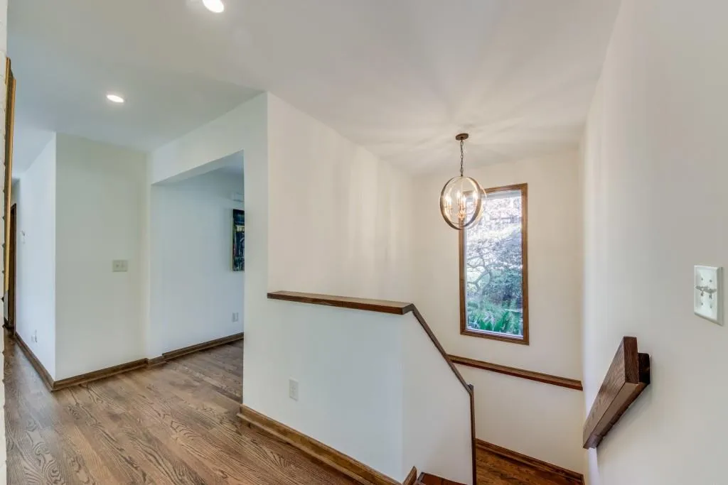 170 Seville Chase Nw, Sandy Springs, Georgia 30328, 5 Bedrooms Bedrooms, ,3 BathroomsBathrooms,Residential,Sold,170 Seville Chase Nw,6985998