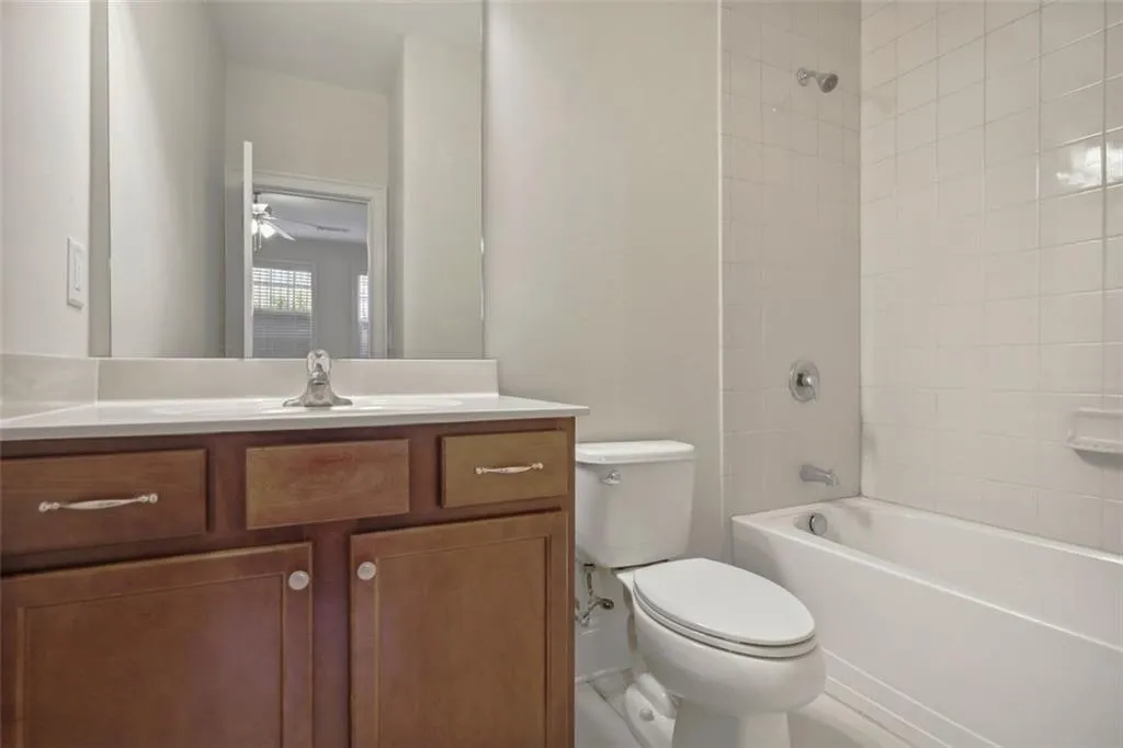 435 Alderwood Street, Atlanta, Georgia 30328, 3 Bedrooms Bedrooms, ,3 BathroomsBathrooms,Residential,Sold,435 Alderwood Street,7152473