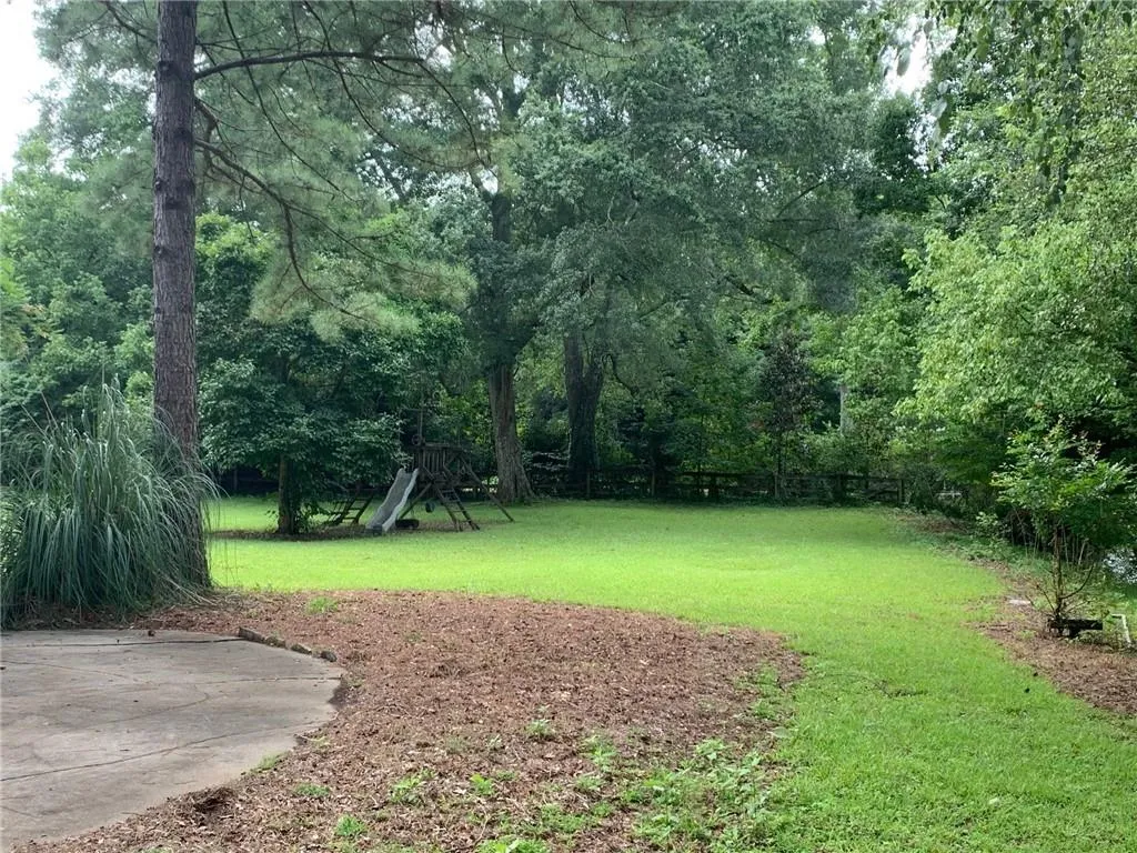 2480 Spalding Drive, Sandy Springs, Georgia 30350, 4 Bedrooms Bedrooms, ,3 BathroomsBathrooms,Residential,Sold,2480 Spalding Drive,7033733